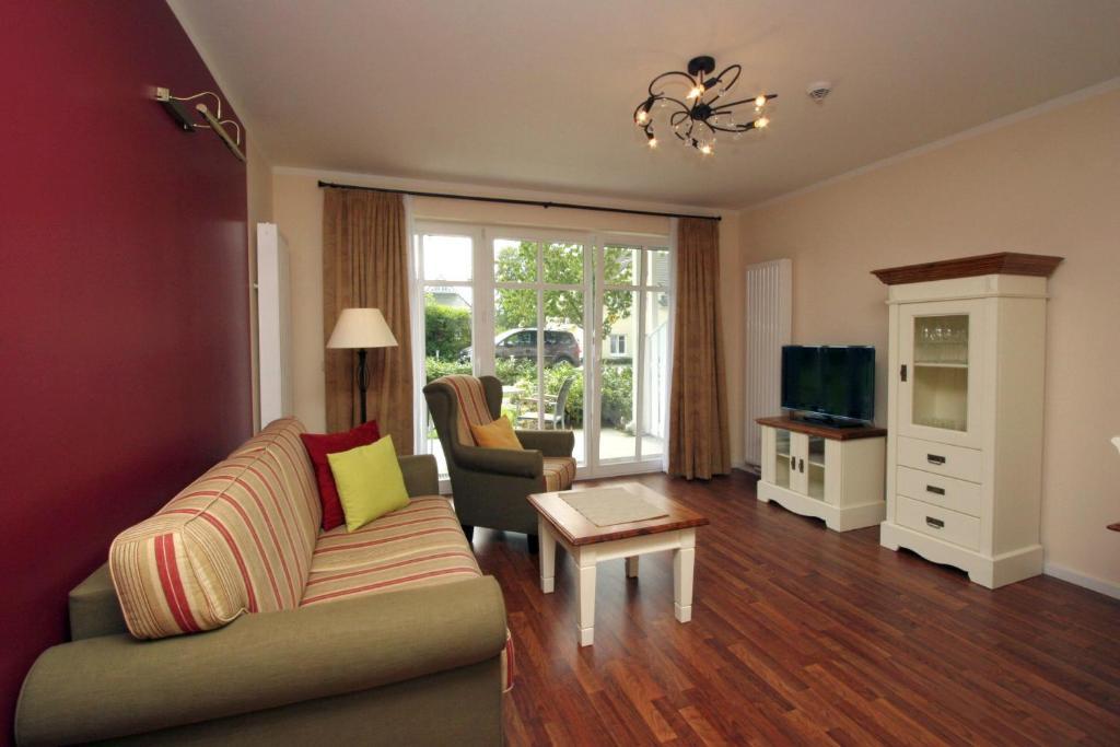 Aparthotel Saatmann Garni Ahrenshoop Bilik gambar