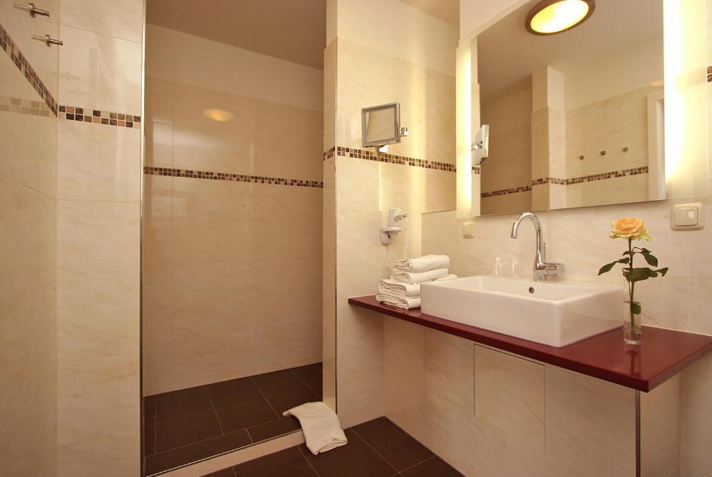Aparthotel Saatmann Garni Ahrenshoop Bilik gambar